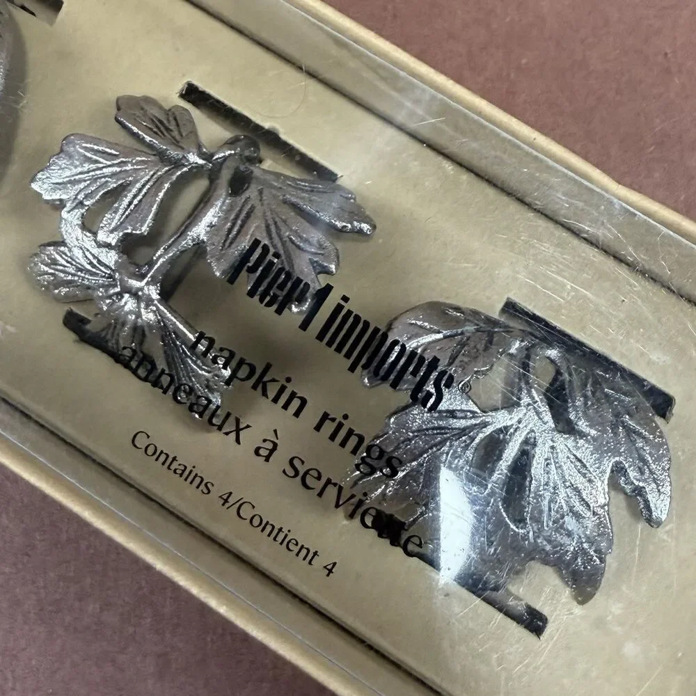 Pier 1 Leaf Napkin Rings Set of 4 Metal Fall Leaf Motif - New